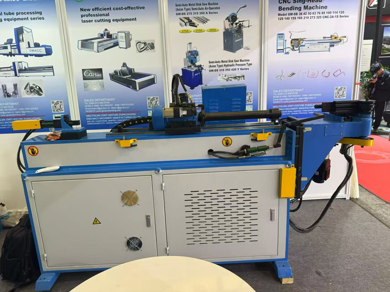 M&aacute;quinas para dobrar tubos