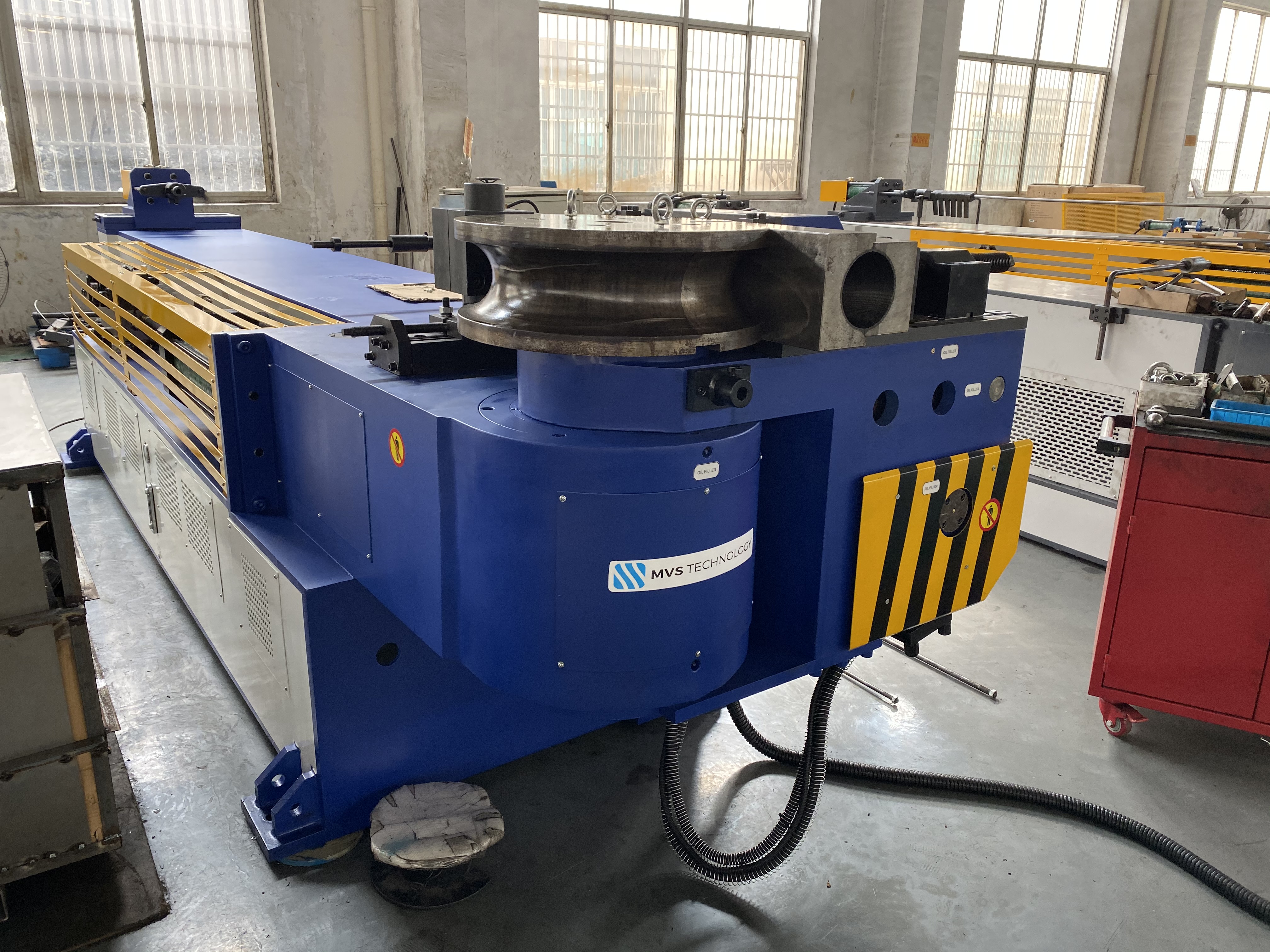 Equipamento Tube Bender